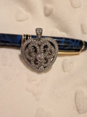 Sterling Silver Cz-Heart locket